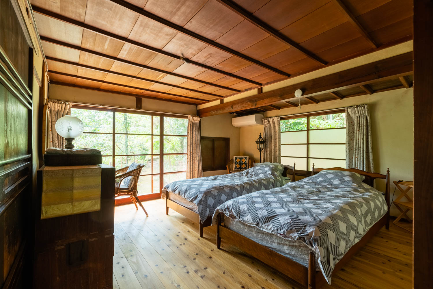 Capturing Tradition: A Glimpse into Ikoma-shi’s Historic House M5I0539 HDR